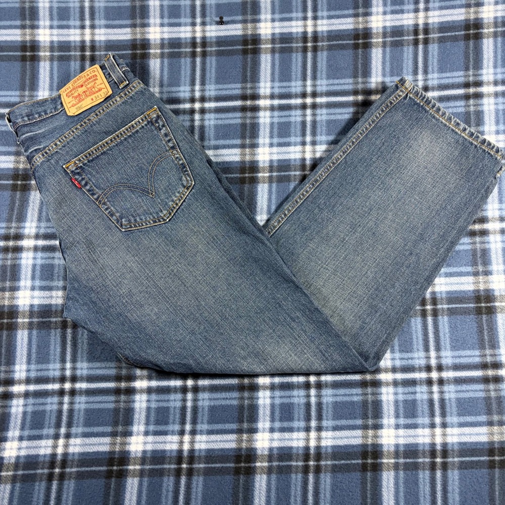 Levis 550 Relaxed Fit Jeans Mens 34x32 Medium Wash Blue Denim 100% Cotton